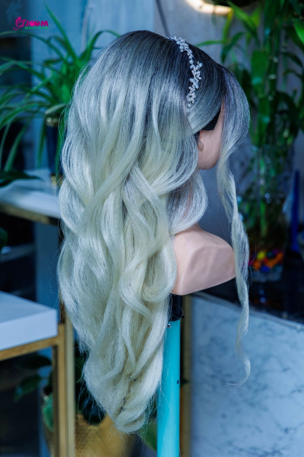 Hair design in dummy