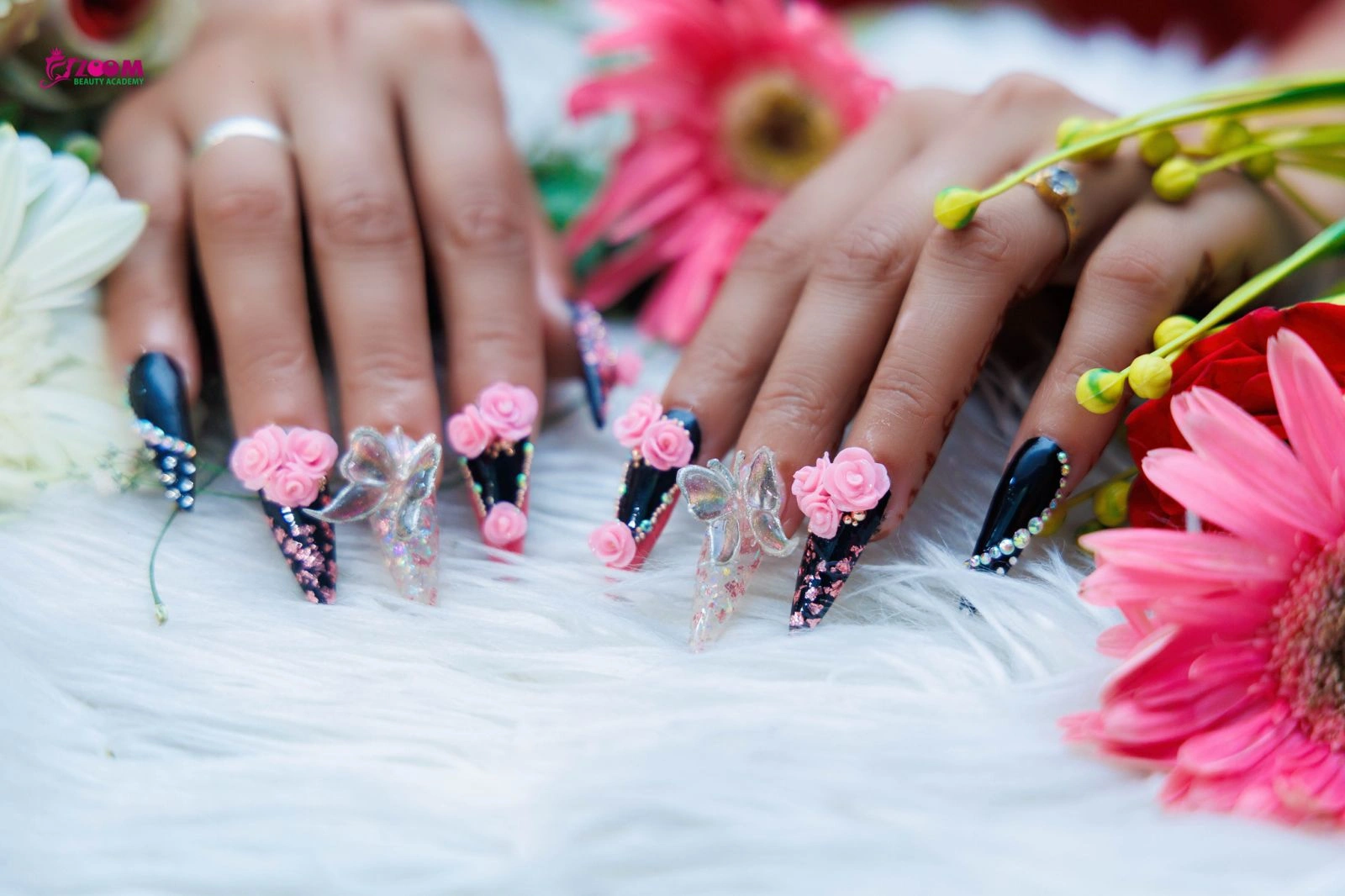 Nail (4)